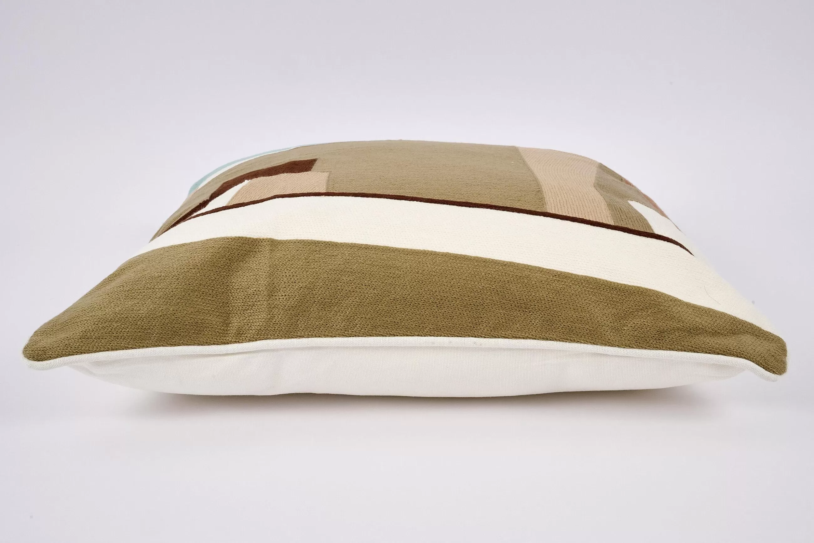 Glorietta, Cushion, Model 1^Flamant Cheap