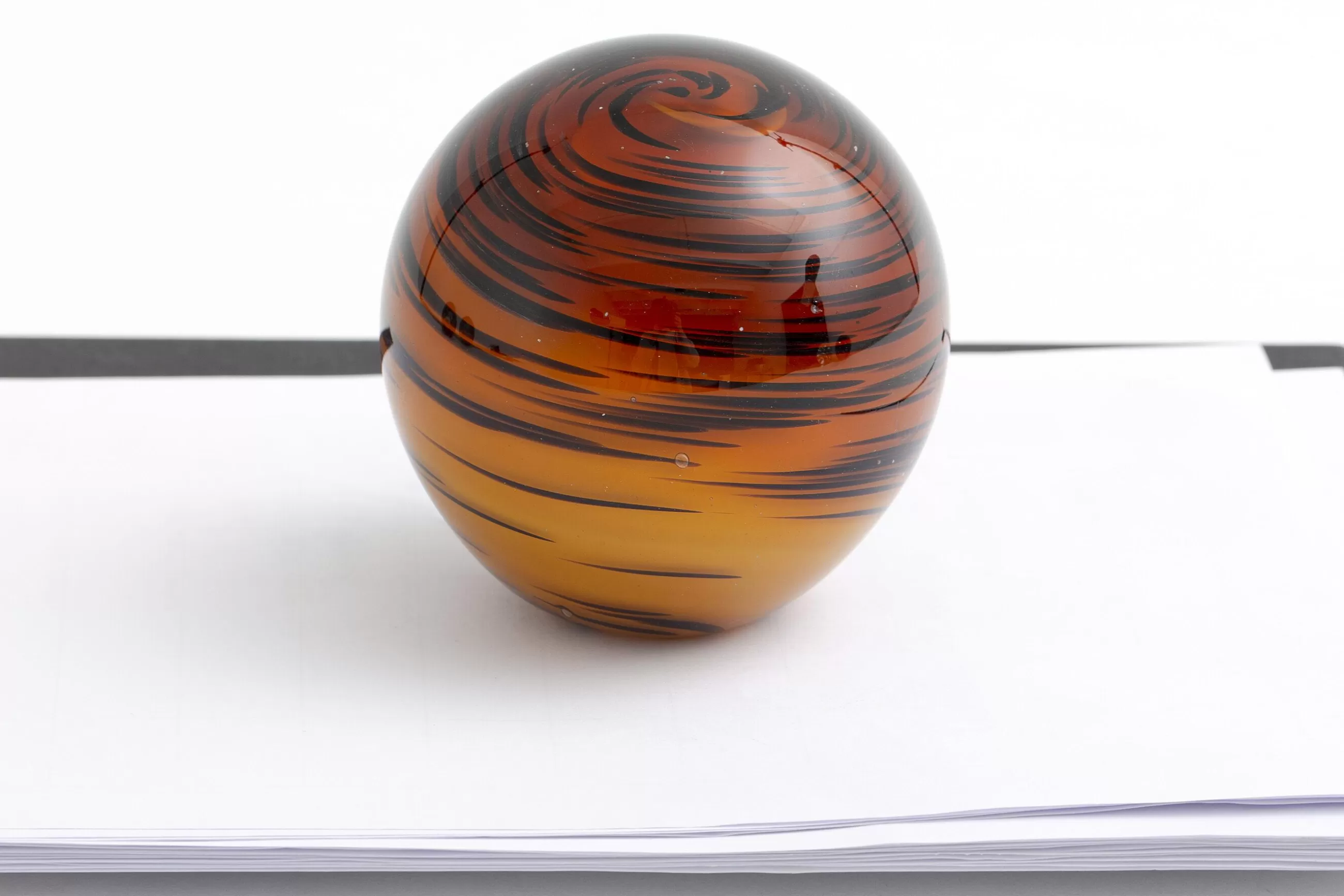 Rinca, Paperweight, Glass^Flamant Outlet