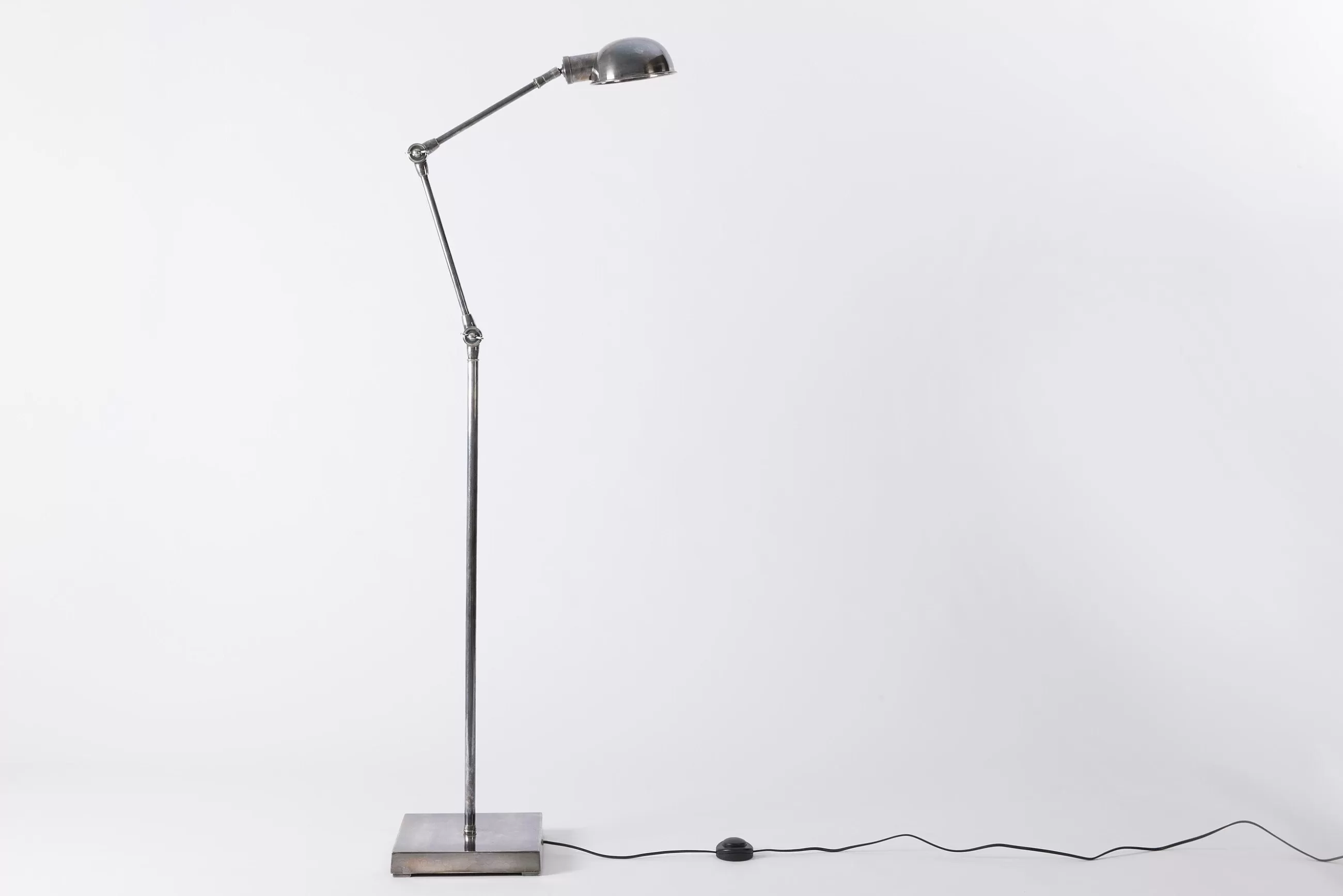 Twist, Floor Lamp, Antique Silver, Adjustable^Flamant Hot